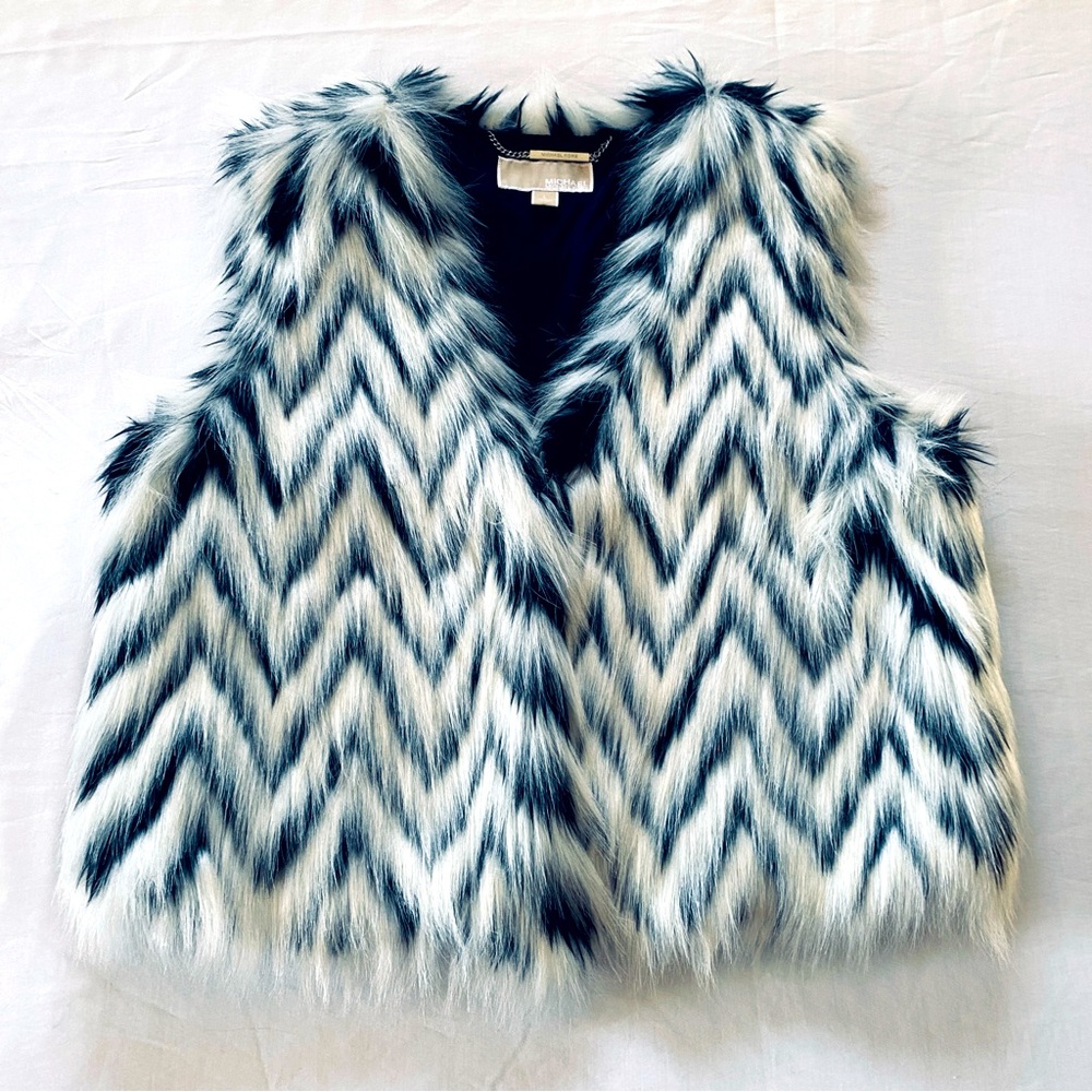 Michael Kors Black and White Faux Fur Vest Size Large